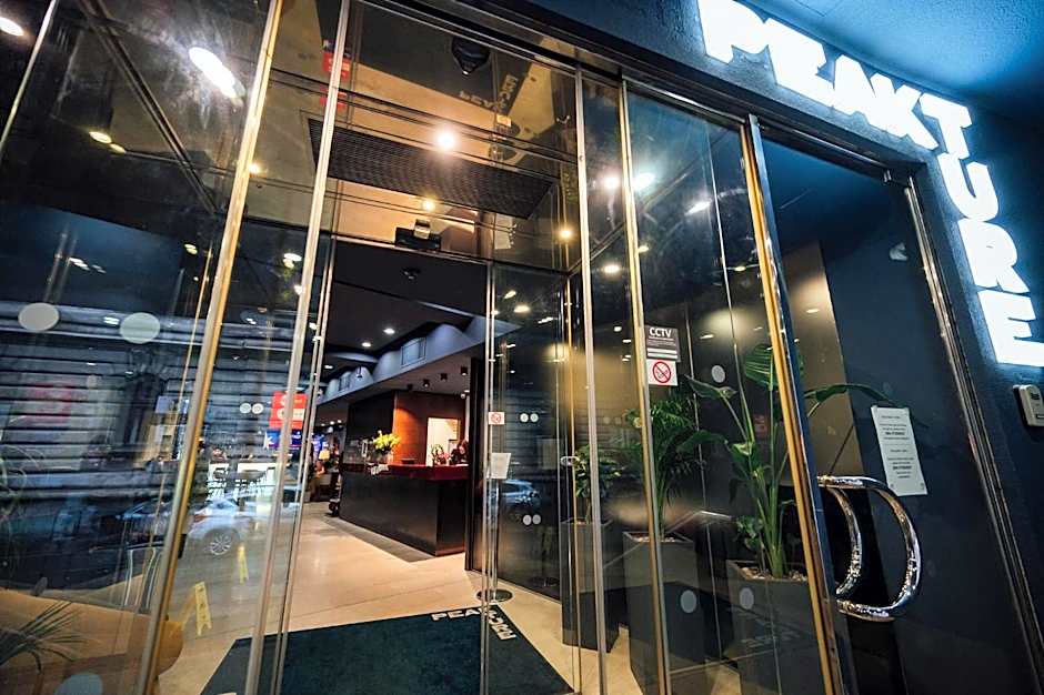 PeakTure Hotel Bucharest