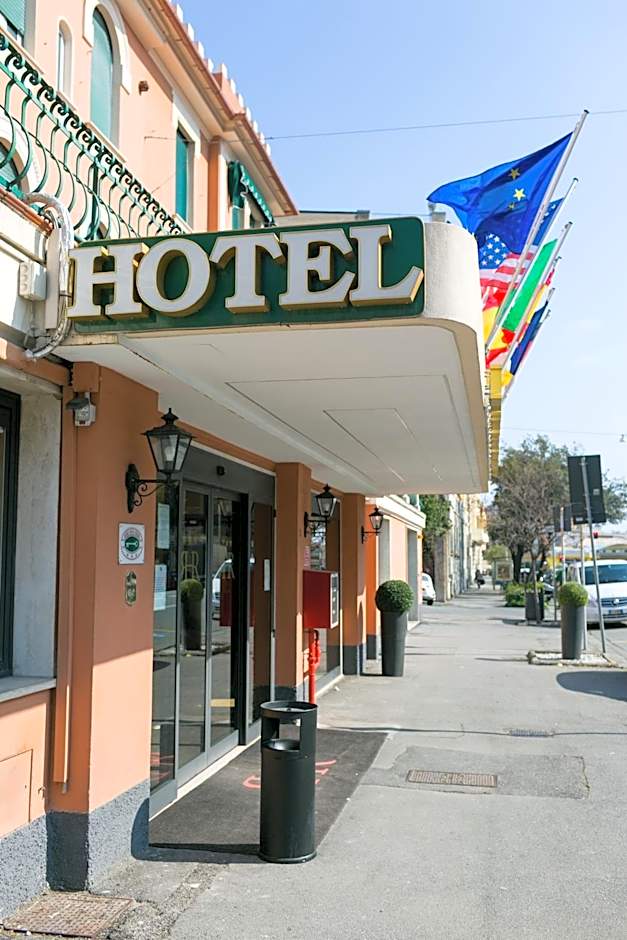 Rex Hotel Residence
