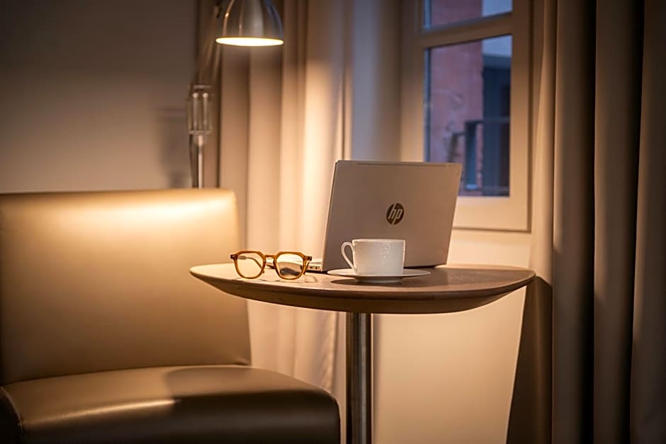 Le Grand Balcon Hotel