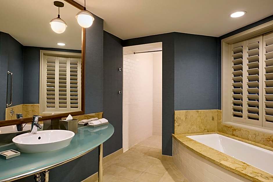 Renaissance by Marriott ClubSport Aliso Viejo Laguna Beach Hotel