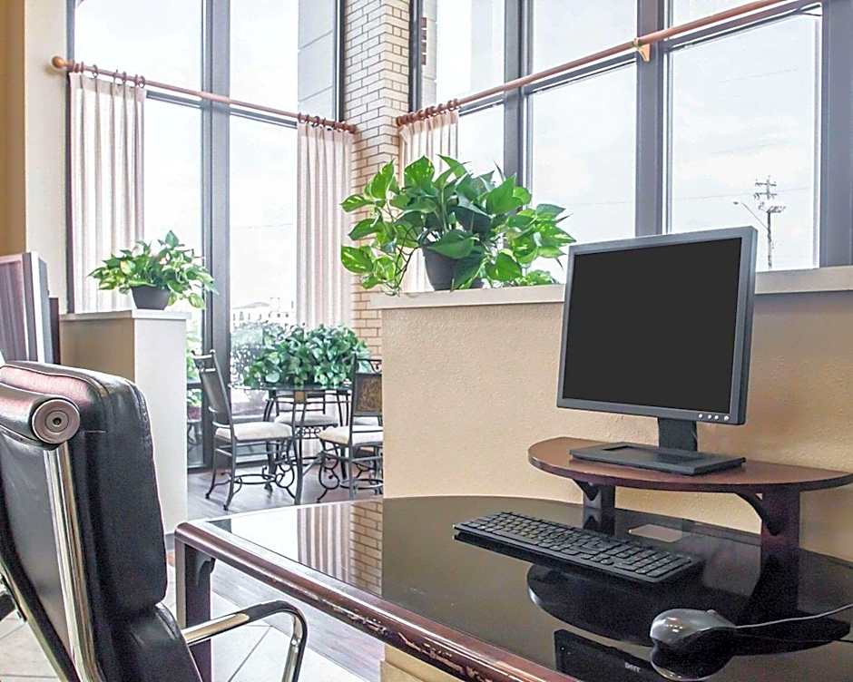 Econo Lodge Springfield I-44