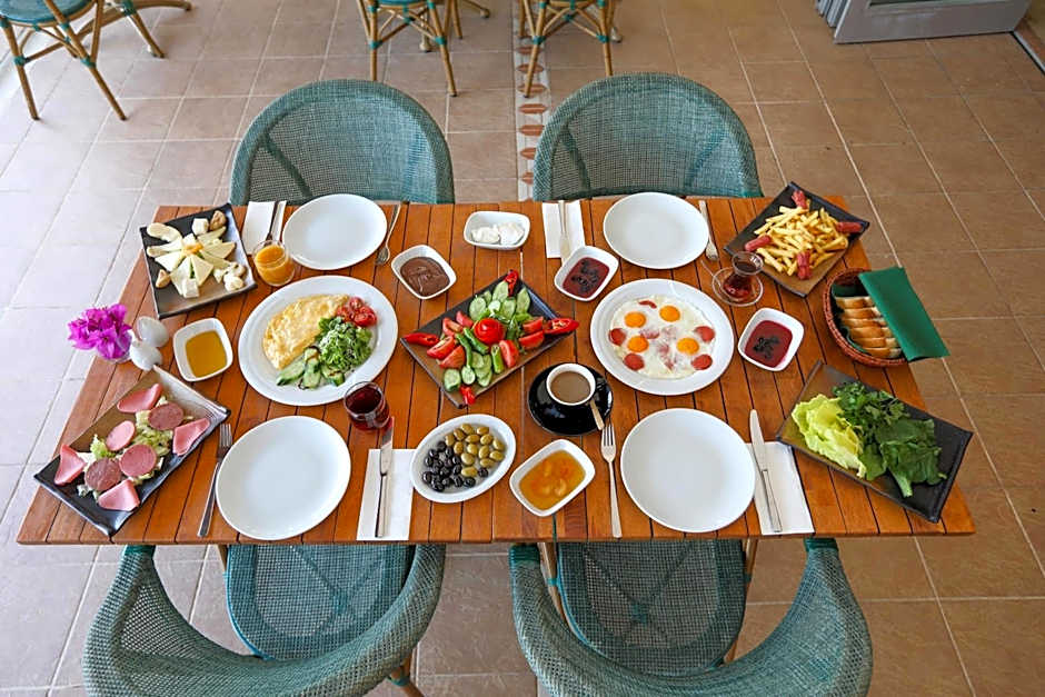 Happy Hotel Kalkan