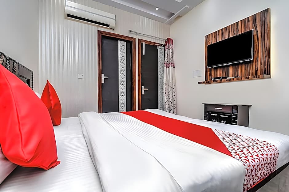 Florence Residency By OYO Rooms – Delhi, NY