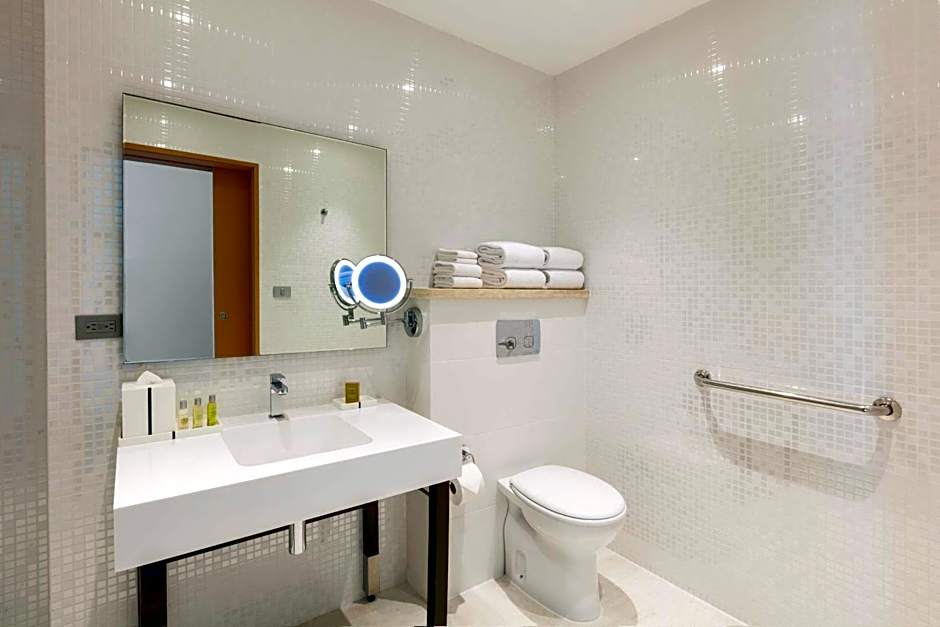 DoubleTree by Hilton Mazatlan