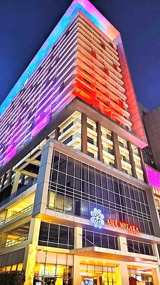 The Straits Hotel & Suites