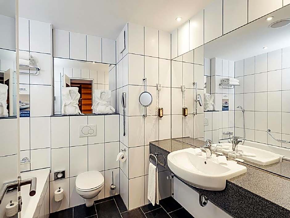 Schlosshotel Hellenstein