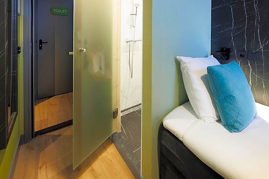 Ciao Papa Hotel Amsterdam Central Station