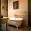 Schloss Auel Boutique Hotel & Design Golf Lodge