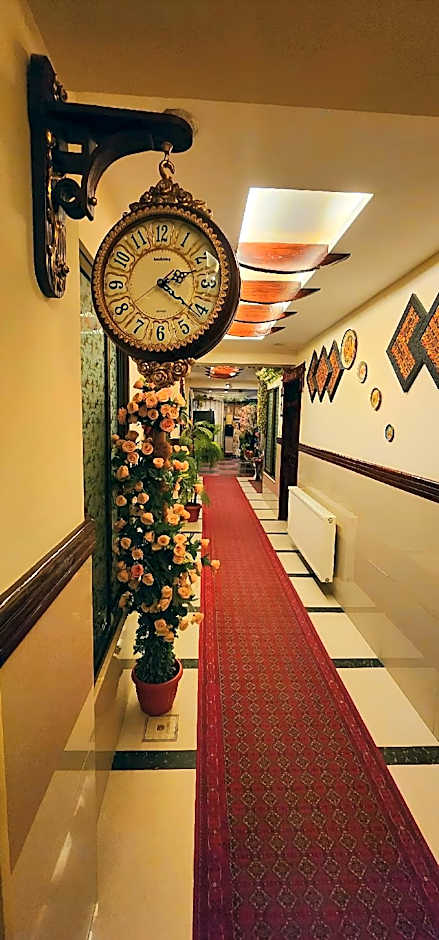 Metro hotel and guest house