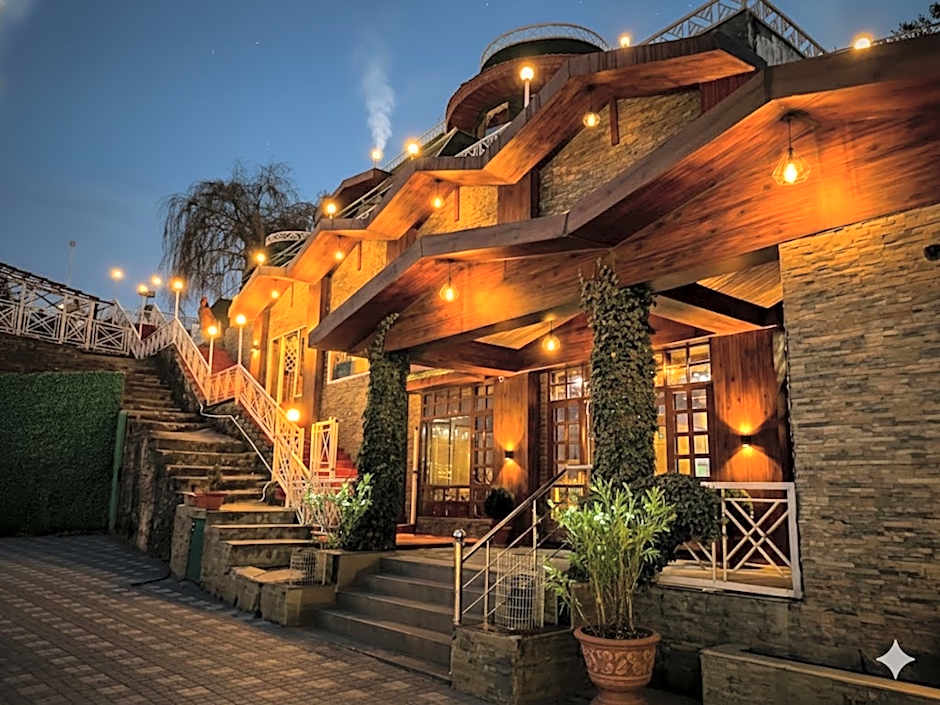 Galleu Hill Resort, Kufri, Shimla By LA Riqueza Hotels