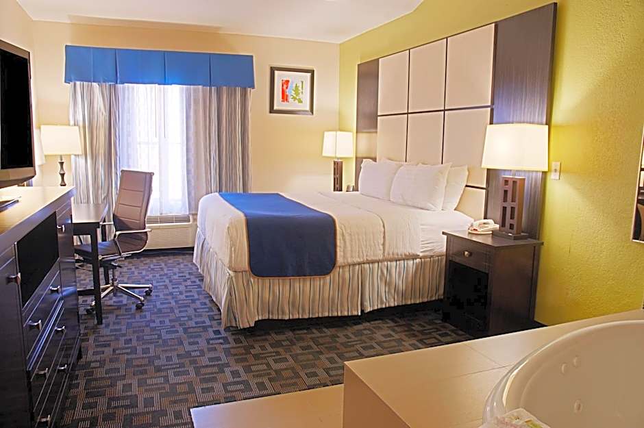 Super 8 by Wyndham Irving/DFW Apt/North