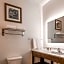 Best Western Plus New Richmond Inn & Suites