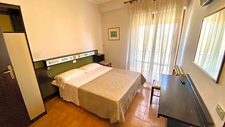 Triple Room with Private Bathroom