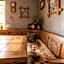 Lake Deer Park Retreat with Hot Tub & Sauna