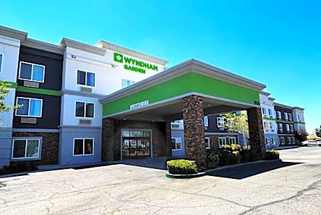Wyndham Garden Lancaster CA