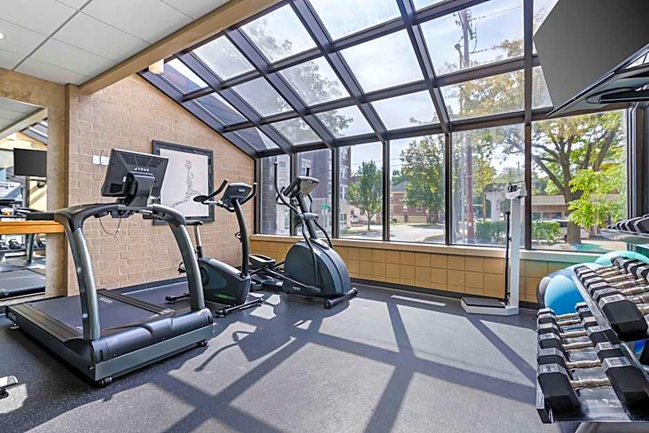 Best Western Plus Inntowner Madison