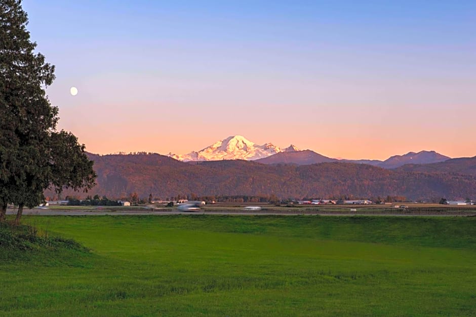 Travelodge by Wyndham Abbotsford Bakerview