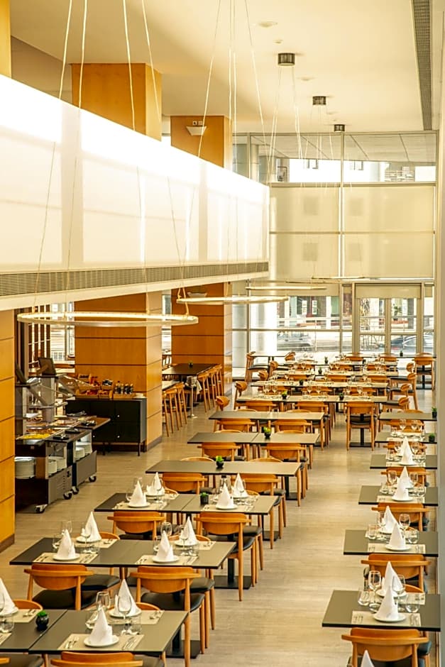 VIP Executive Azores Hotel