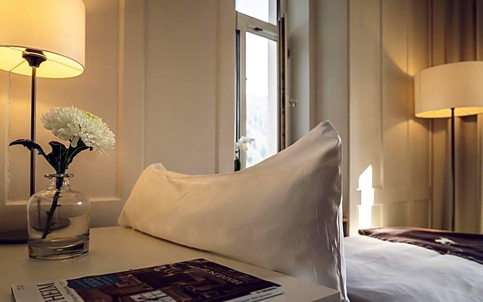 Hotel National by Mountain Hotels