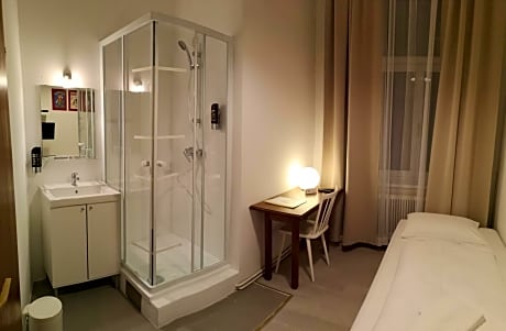 Single Room with Shower