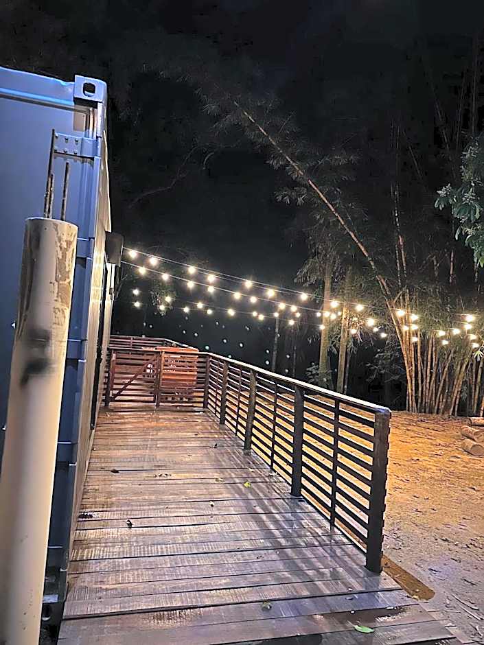 Estúdio em Contêiner no Bosque