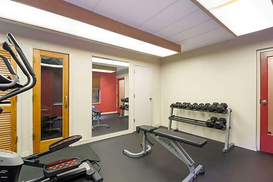 Best Western Braddock Motor Inn