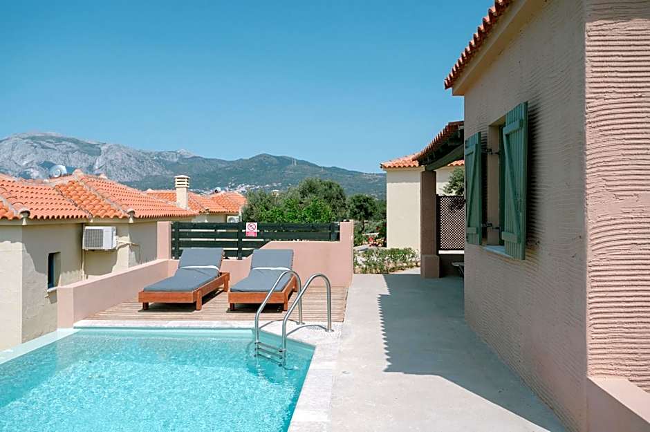 Mandilada Village in Samos