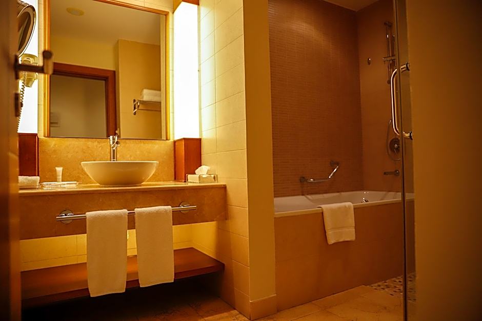 Crowne Plaza Sohar By IHG