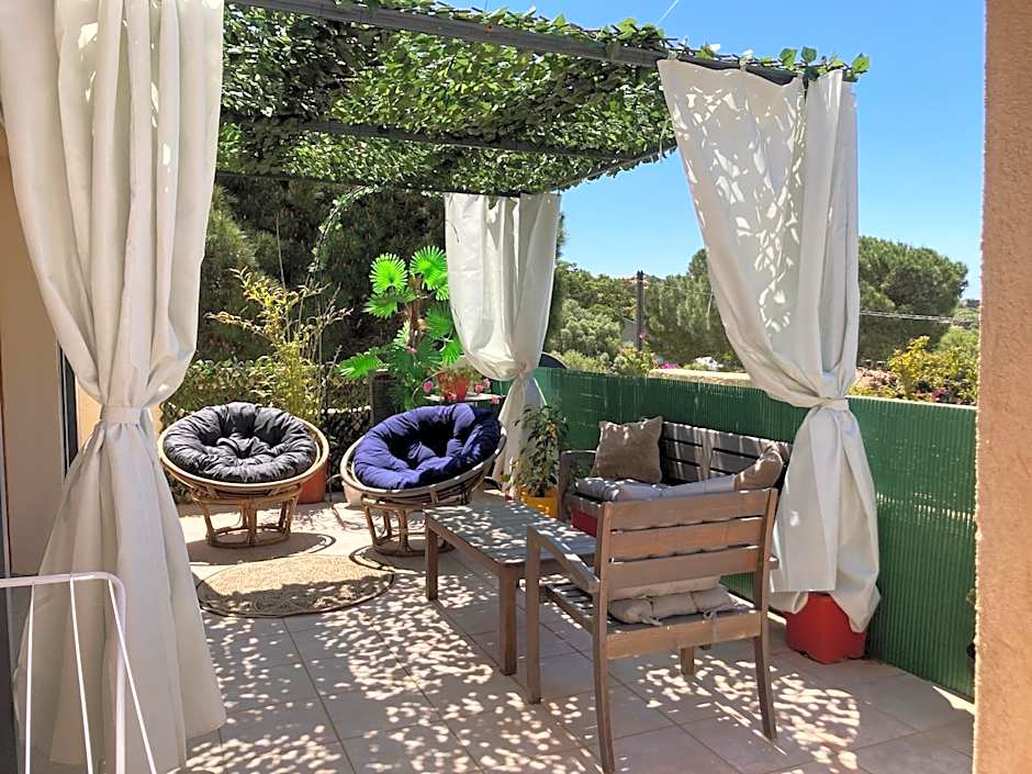 Macchia Évasion avec piscine