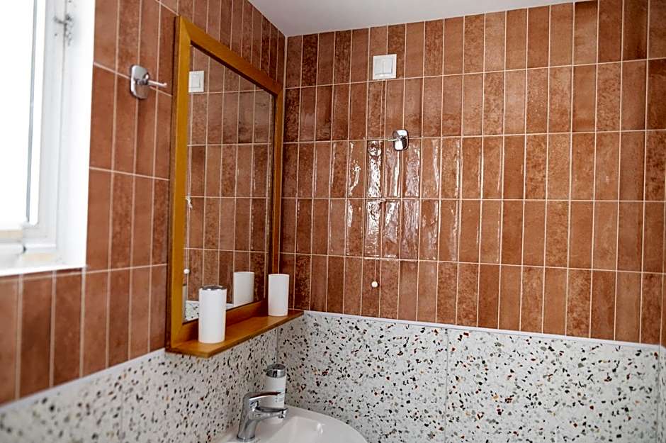 Achilleas Hotel Apartments