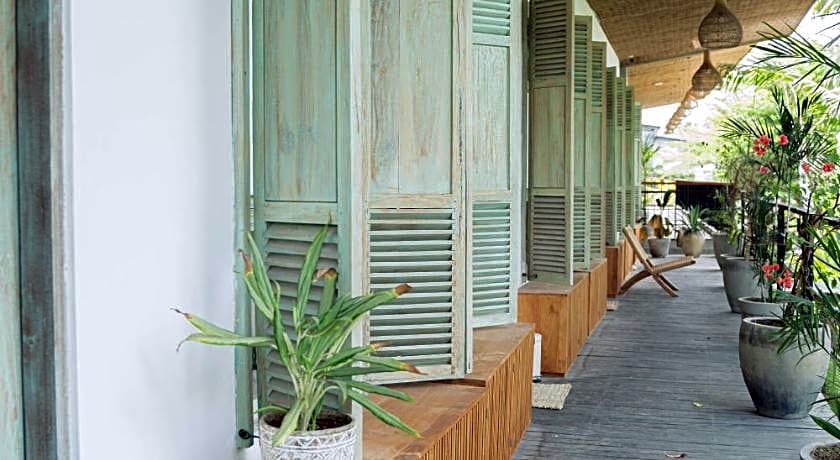 White Penny Hostel