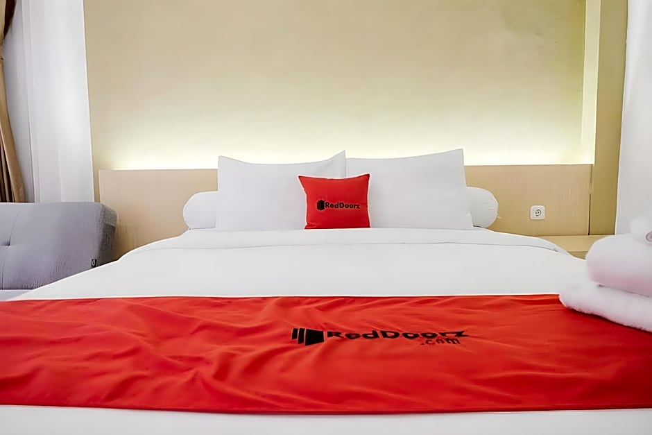 RedDoorz Plus Syariah near Museum Lampung