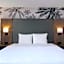 Best Western Plus Pepper Tree Inn