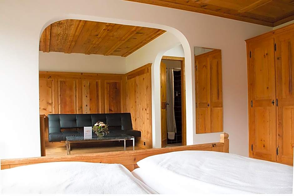 Hotel Restaurant Chesa