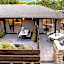 Sylvia Camping & Luxury Suites