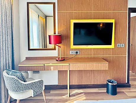 Classic Twin Room
