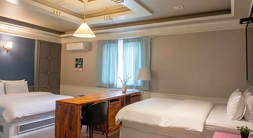 Hiddenhill Bulkuksa Hotel