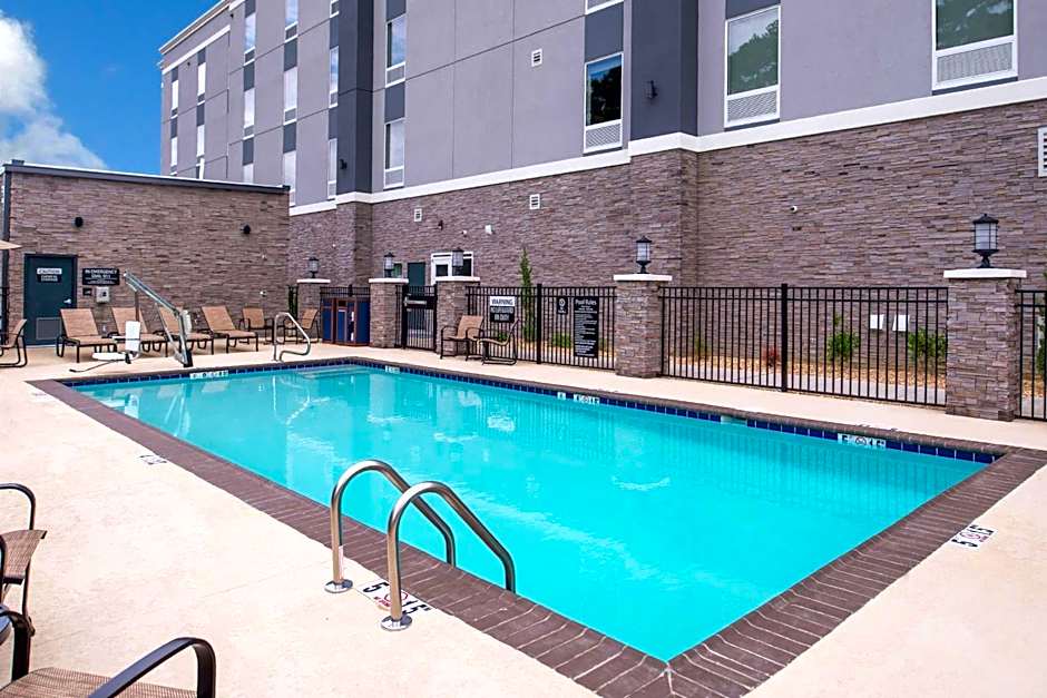 Hampton Inn By Hilton Benson