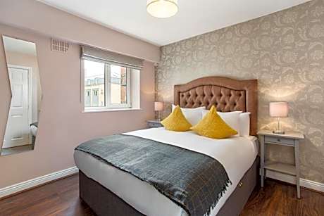 One-Bedroom Apartment (3 Adults)