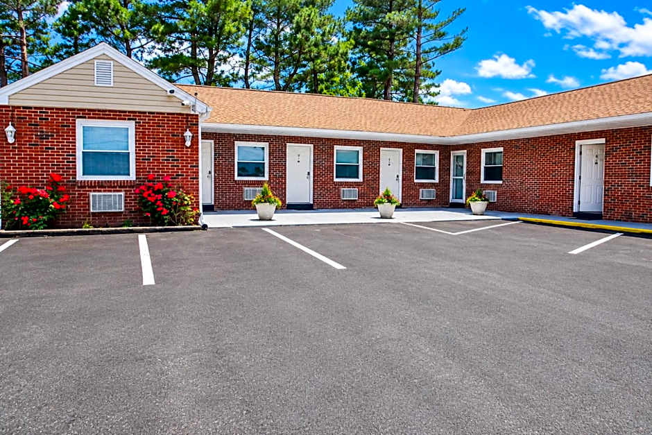 The Lancaster Motel By OYO Ronks near Paradise