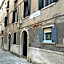 Lions Venice Guest house