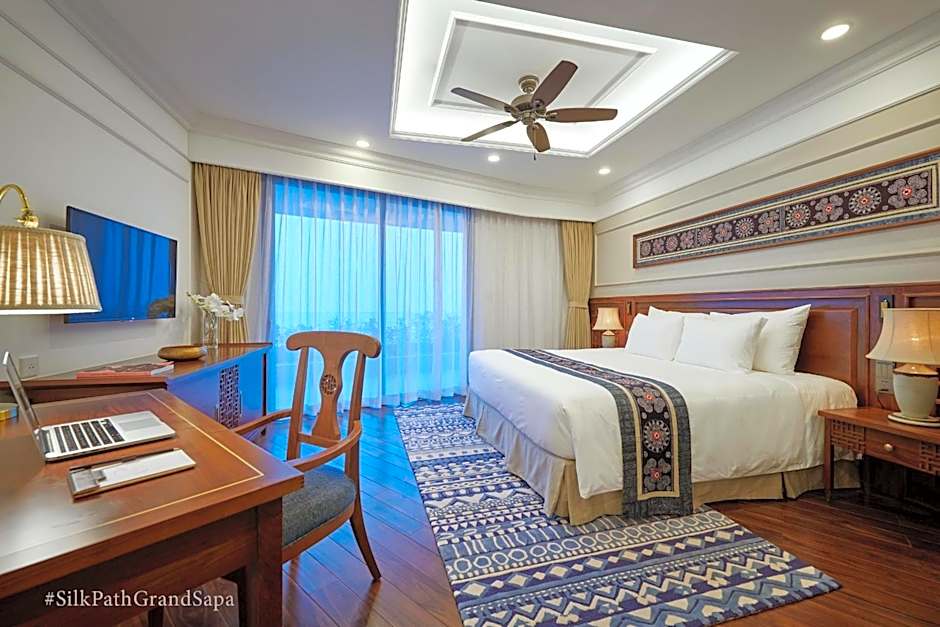 Photo 1 of 6 of Junior Suite, Balcony
