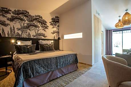 King Room with Garden View