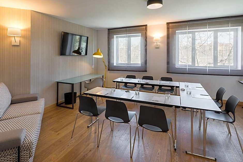 Rafaelhoteles Atocha