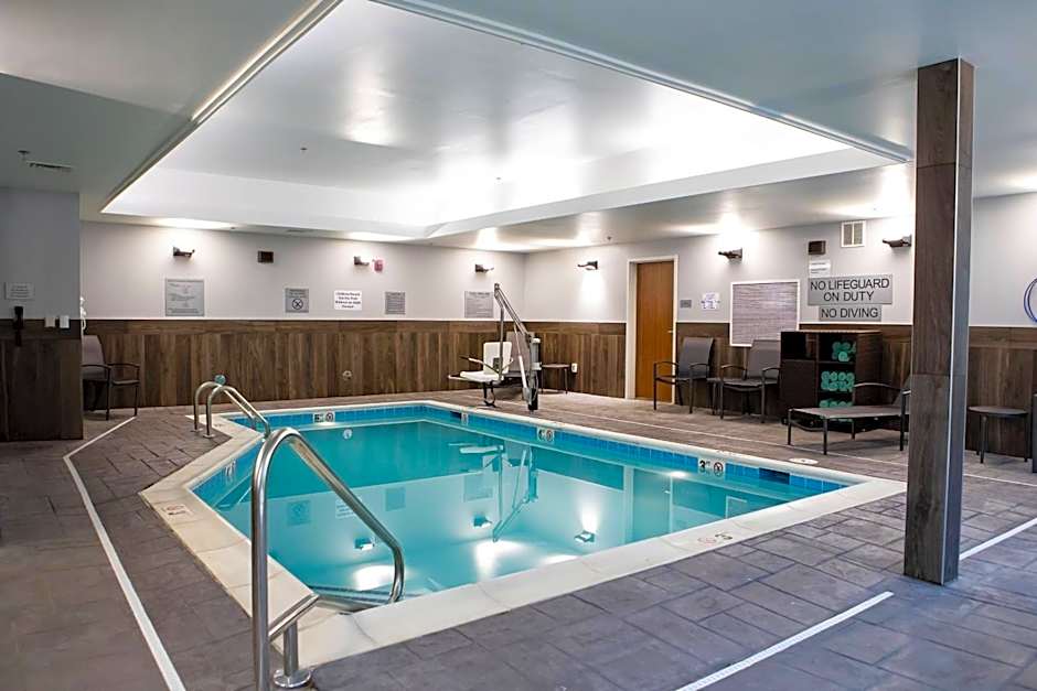 Fairfield Inn & Suites by Marriott Richmond Airport