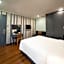 Le House Boutique Hotel - 100m to the beach