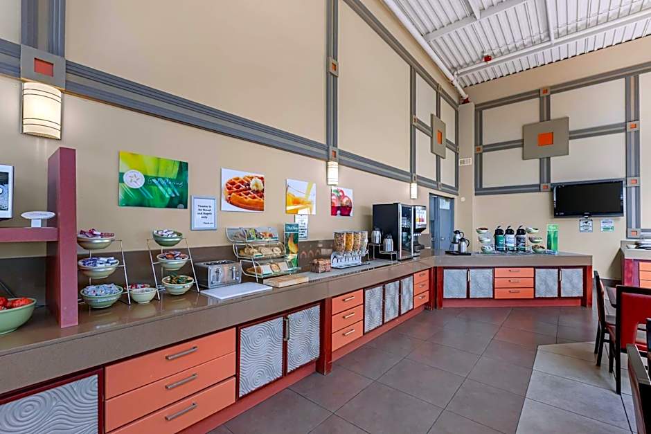 Quality Inn & Conference Centre