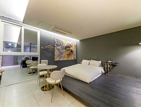 Cheongju The Vantt Self check-in Motel