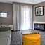 Comfort Inn & Suites At Dollywood Lane