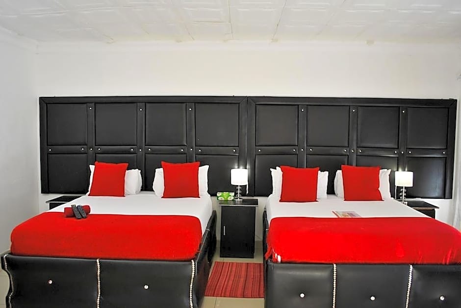 Lapologa Bed & Breakfast